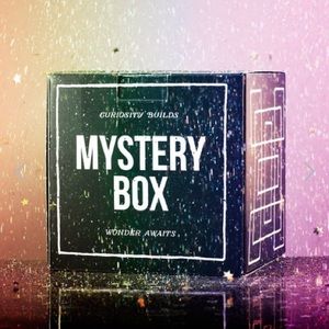 ✨✨ 7 item mystery box - All new listings ✨✨